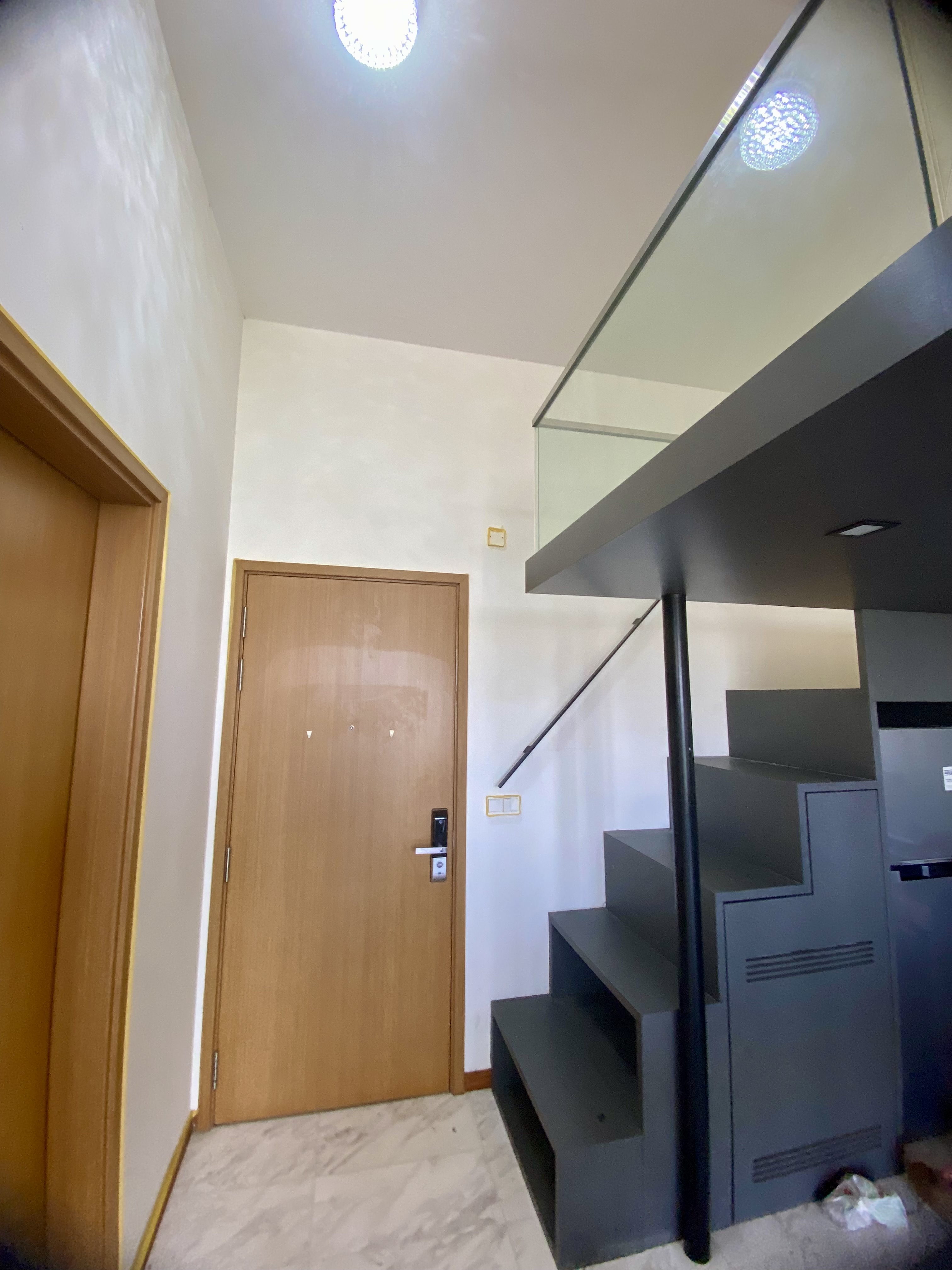 32 Teck Whye condo before renovation photo 3